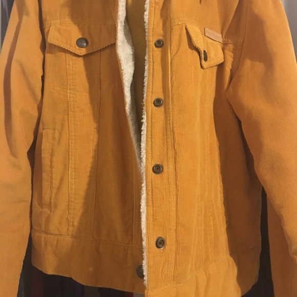 Gently Worn Powder River Outfitters; collection by Panhandle Corduroy Jacket 🧥 - Picture 2 of 12